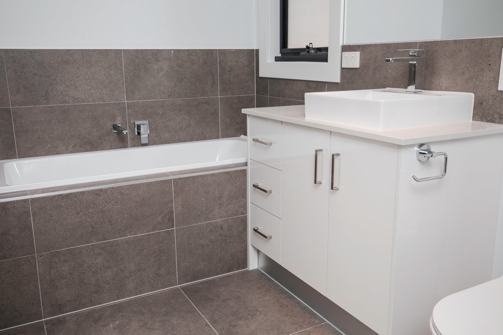 Real Estate and Property in 3/7 Drina Street, Strathmore, VIC