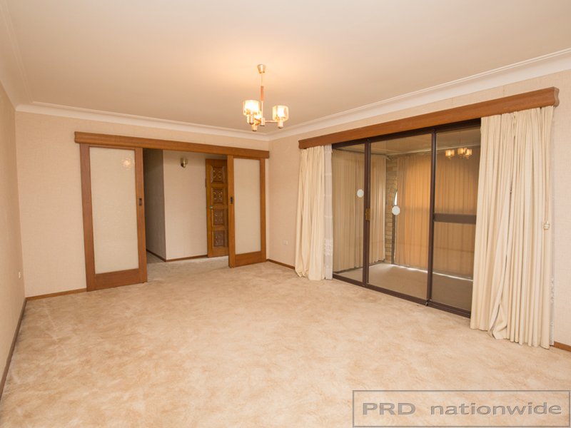 37 Dunkley Street RUTHERFORD 2