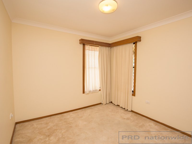 37 Dunkley Street RUTHERFORD 5