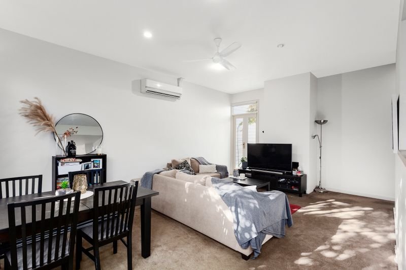 Gallery: 37 Earl Street