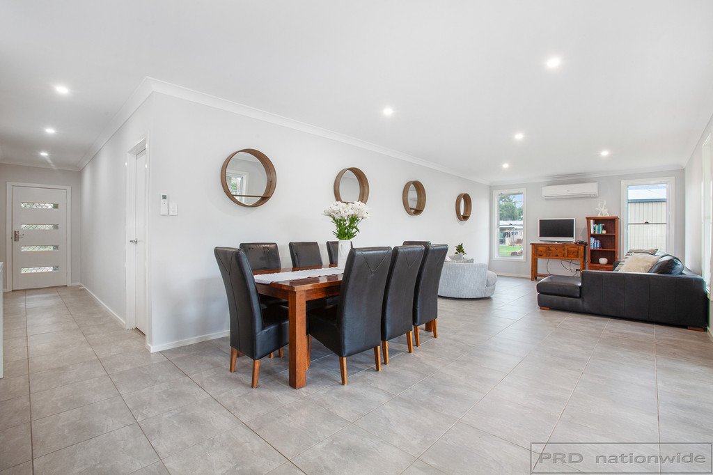 37 Elizabeth Street WALLALONG 7