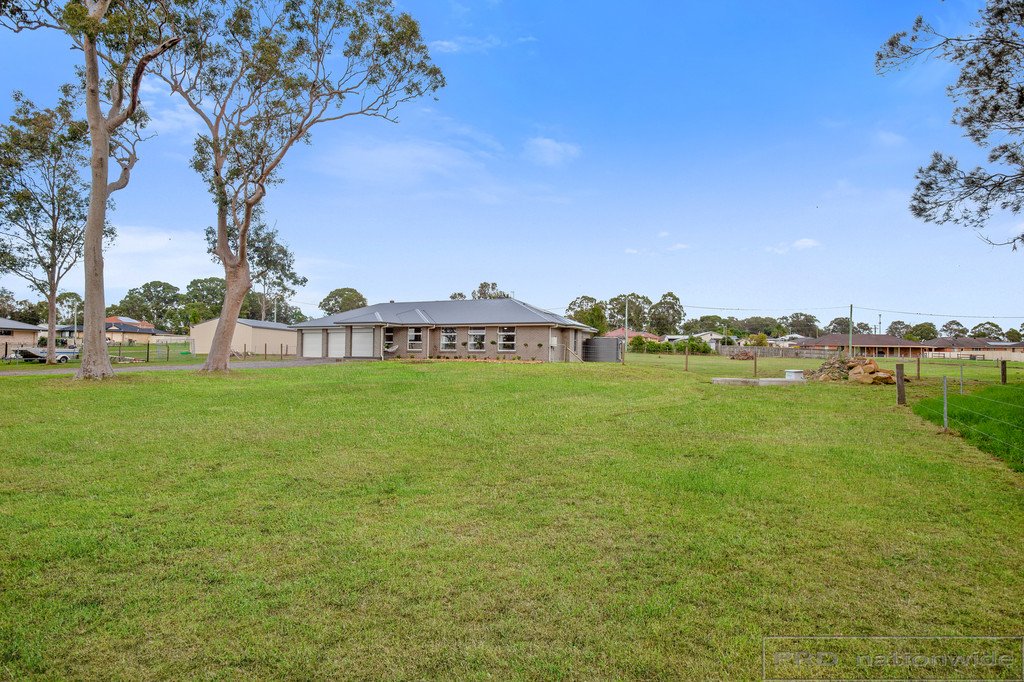 37 Elizabeth Street WALLALONG 8