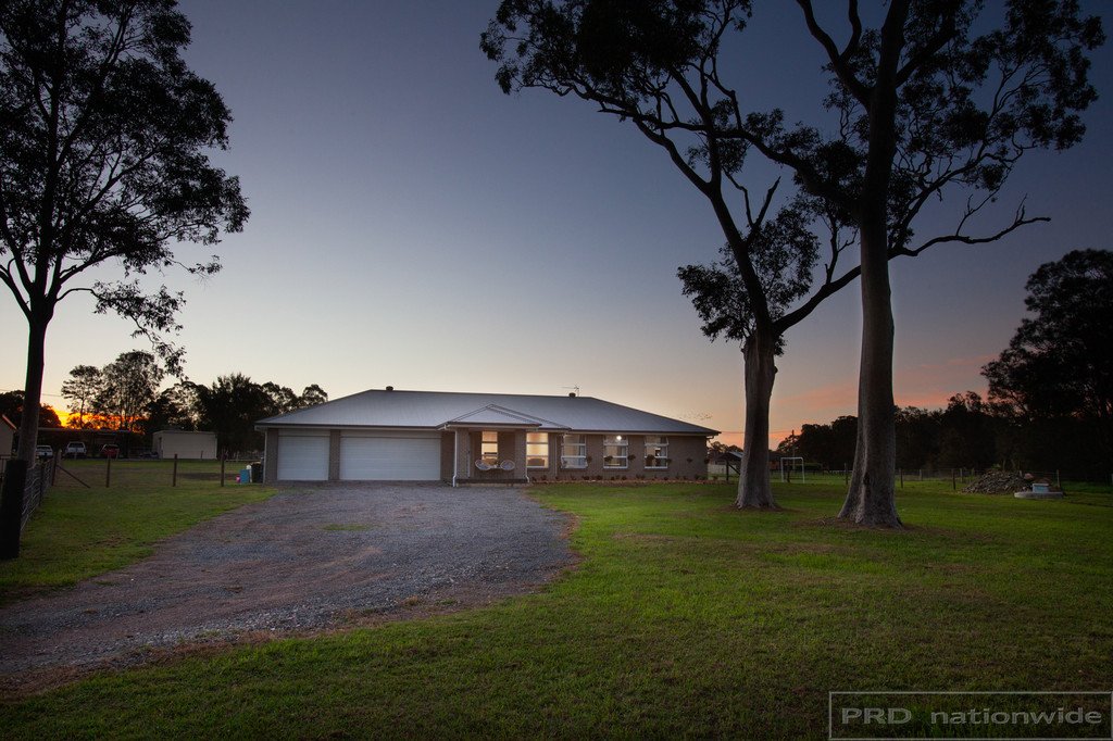 37 Elizabeth Street WALLALONG 10