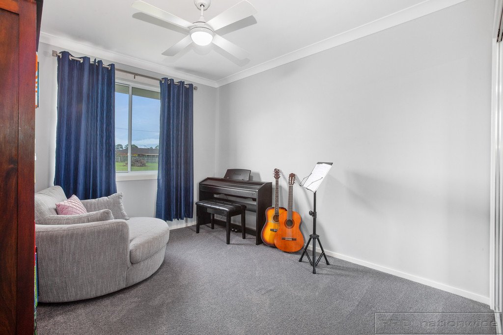 37 Elizabeth Street WALLALONG 11