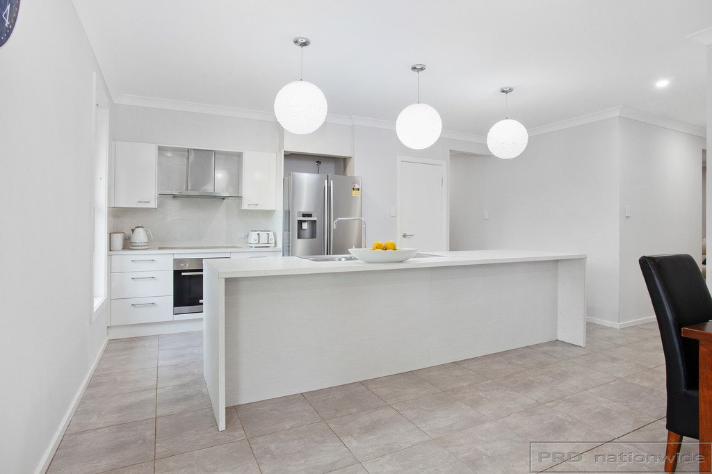 37 Elizabeth Street WALLALONG 13
