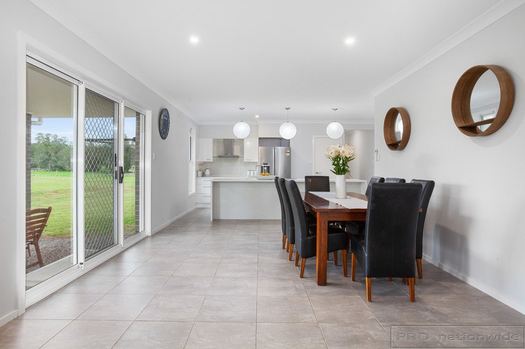 37 Elizabeth Street WALLALONG 21