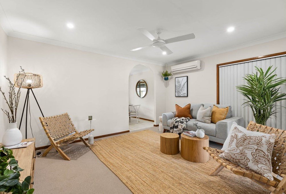 37 Endeavour St Rutherford 2