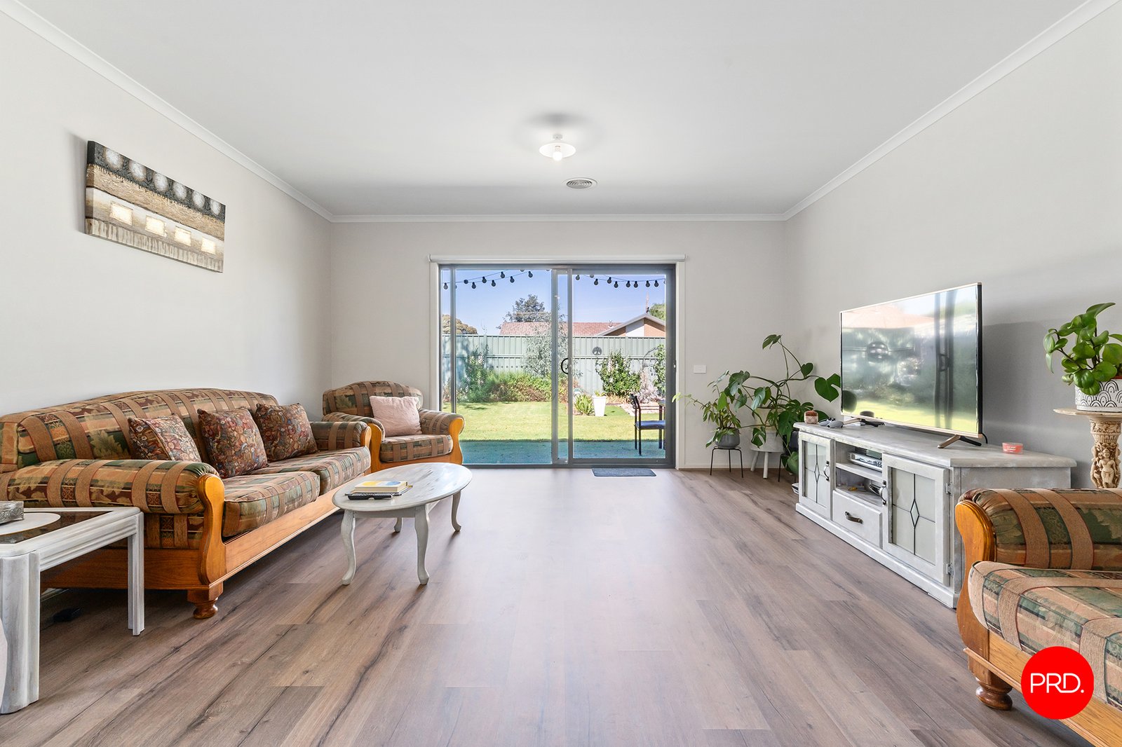 37 Energetic Street LONG GULLY 9