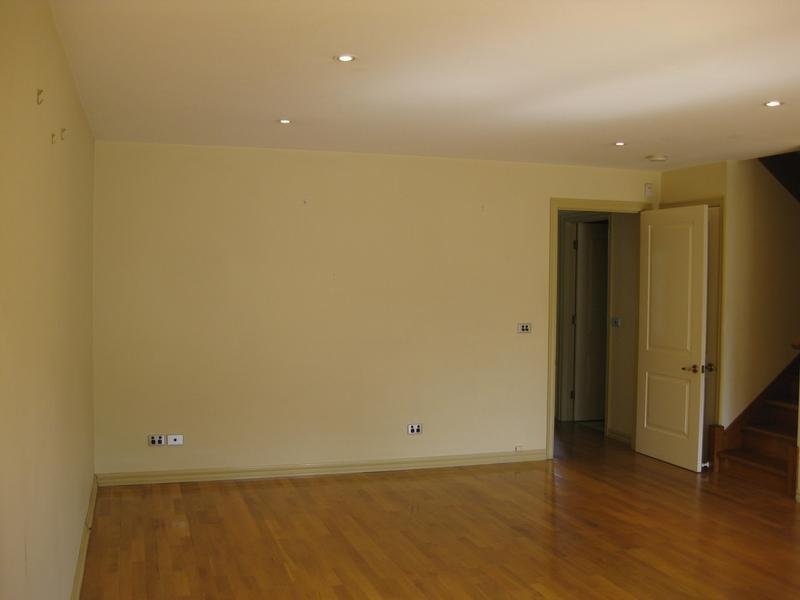 Gallery: 37 Evans Street