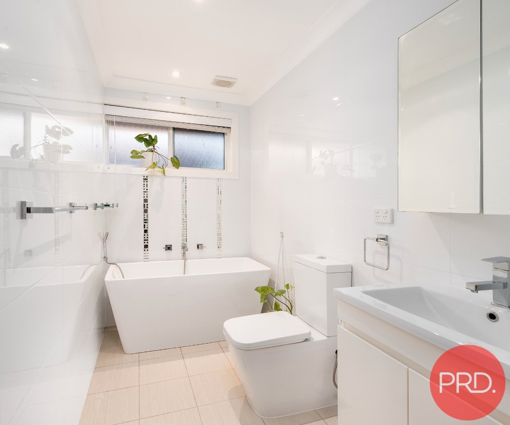 37 Eynham Road MILPERRA 9