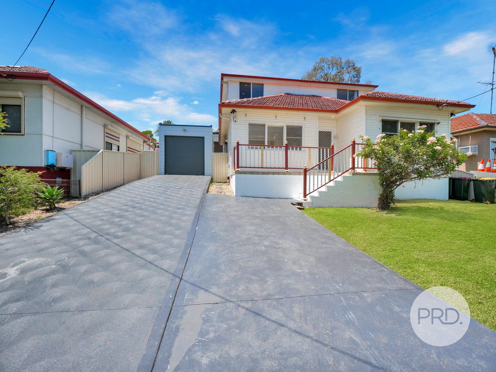 37 Farnsworth Avenue CAMPBELLTOWN 2