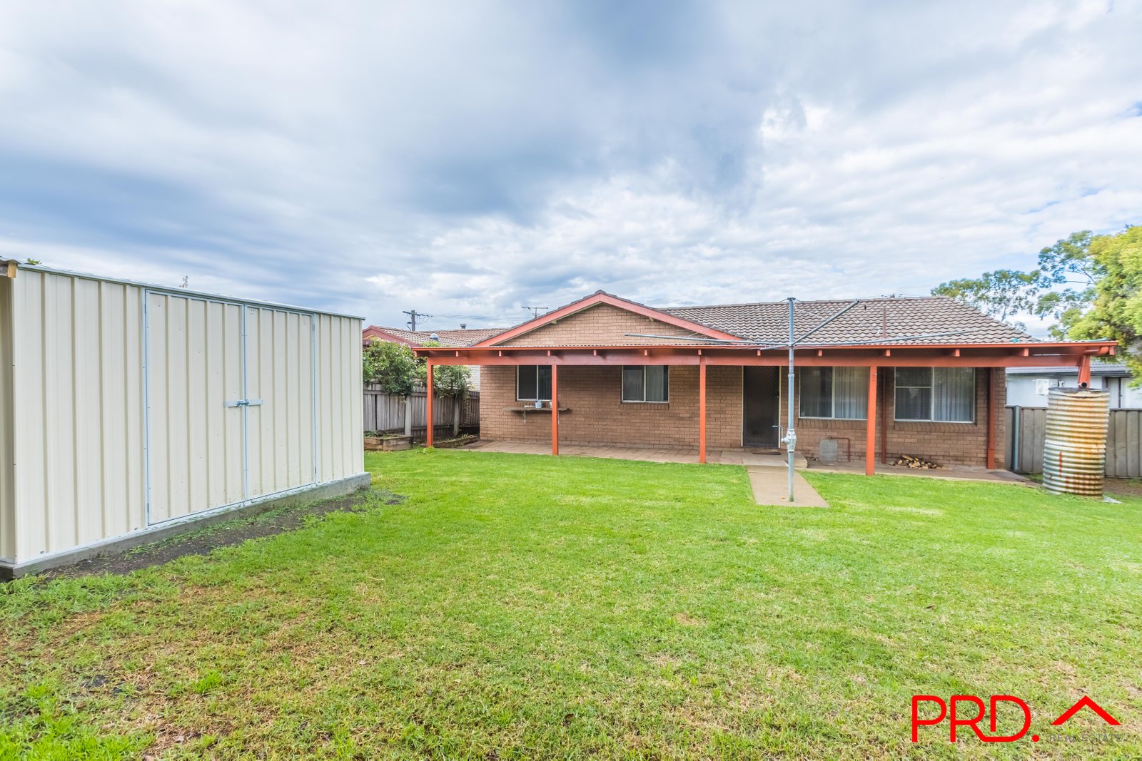 37 Fisher Road TAMWORTH 14