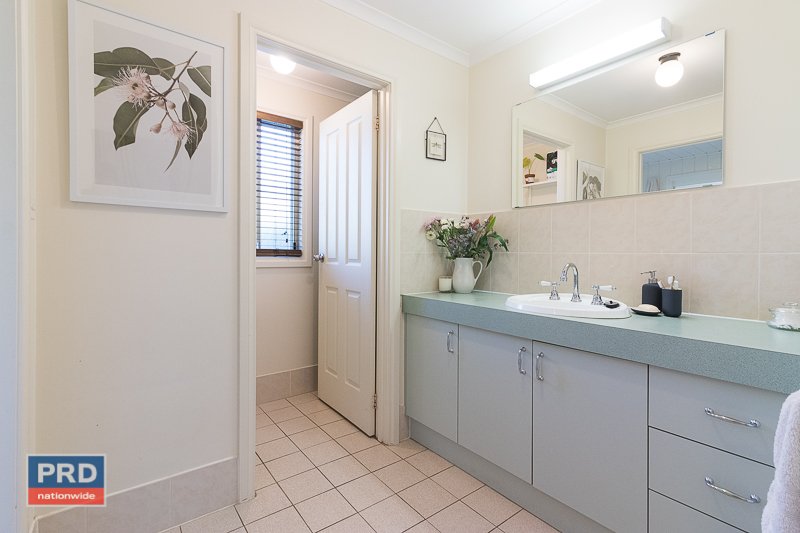 37 Foxlow Street CAPTAINS FLAT 10