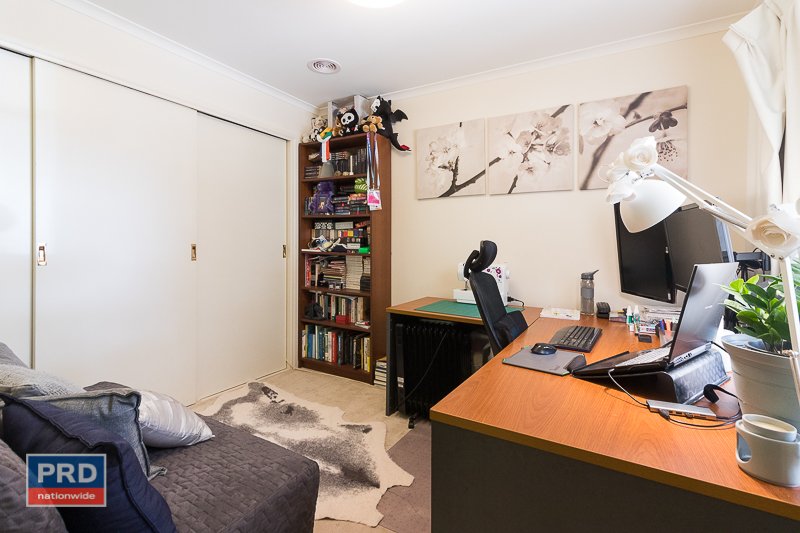 37 Foxlow Street CAPTAINS FLAT 12