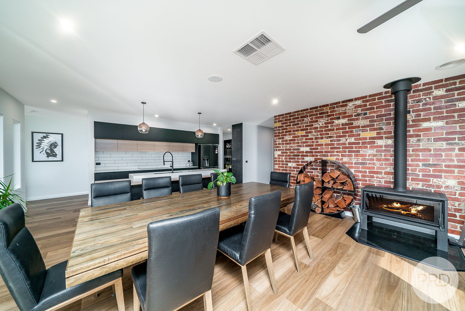 37 Gasnier Loop BOOROOMA 13