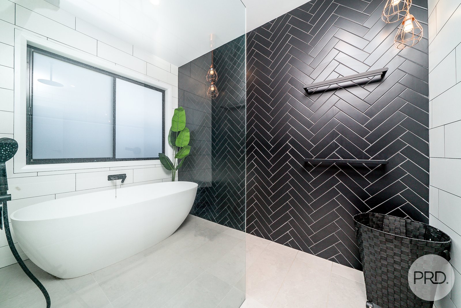 37 Gasnier Loop BOOROOMA 19