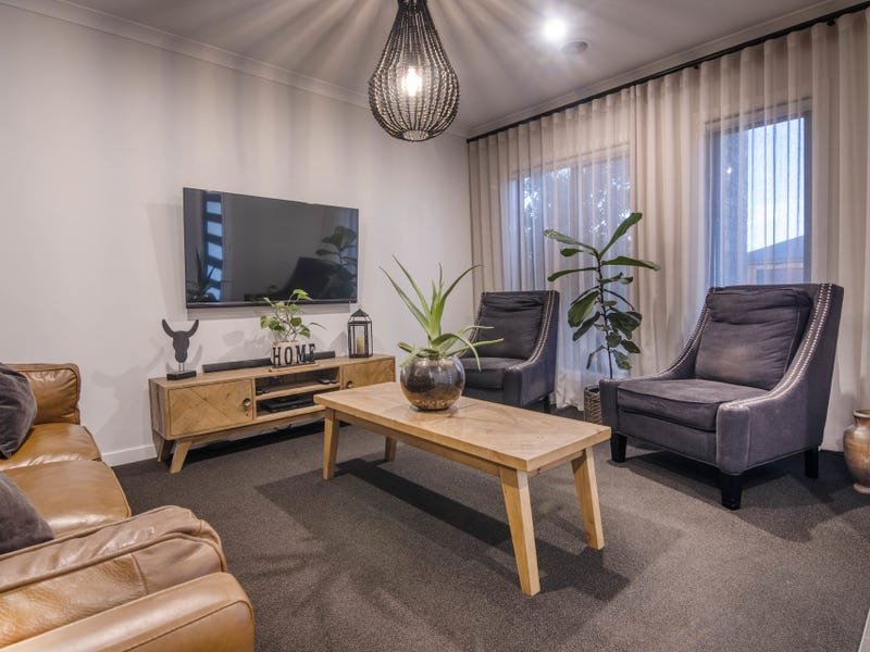 37 Glenmaggie Avenue KIALLA 3