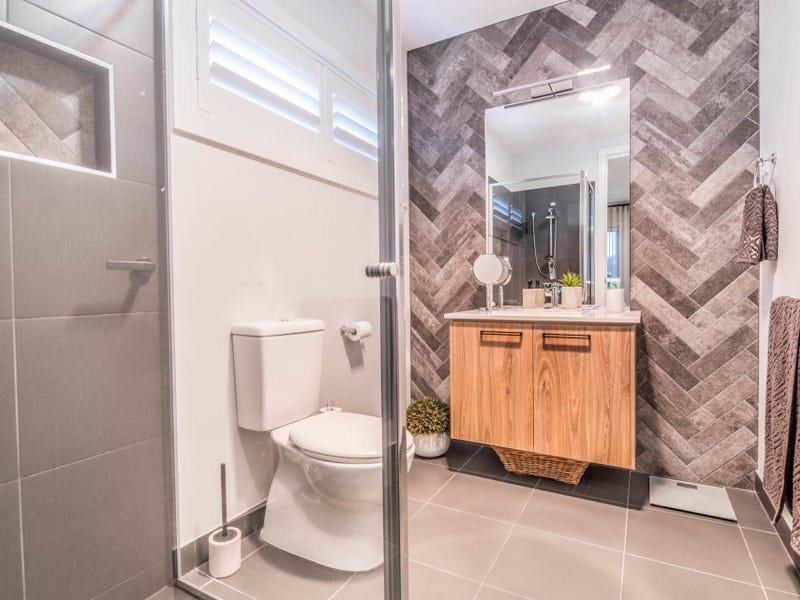 37 Glenmaggie Avenue KIALLA 5