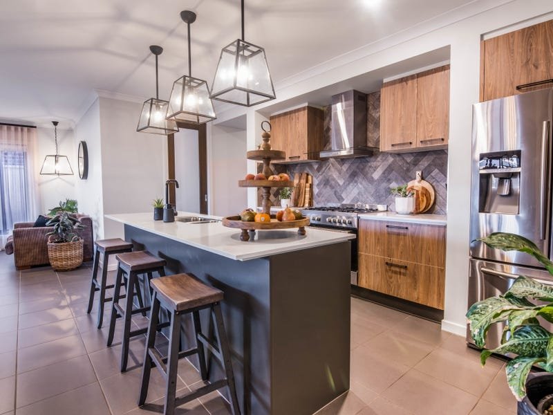 37 Glenmaggie Avenue KIALLA 7