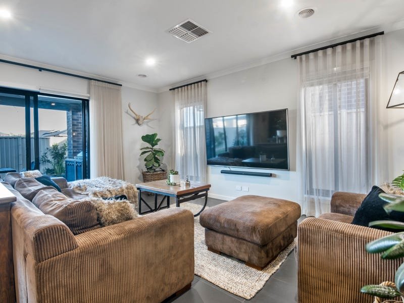 37 Glenmaggie Avenue KIALLA 9