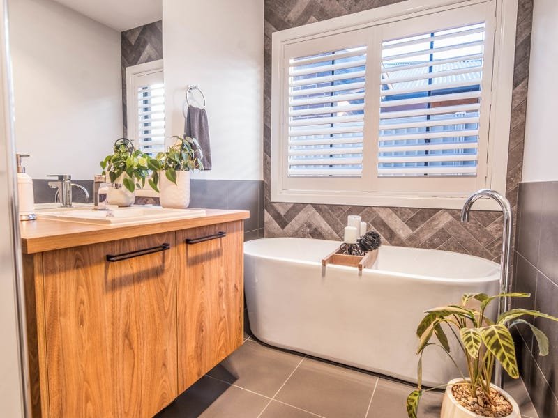 37 Glenmaggie Avenue KIALLA 10