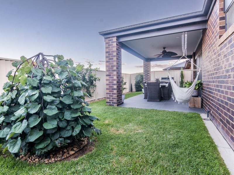 37 Glenmaggie Avenue KIALLA 14