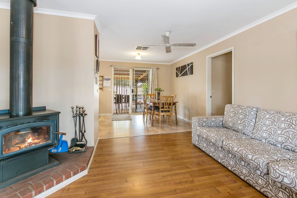 37 Goldie Street MARONG 4