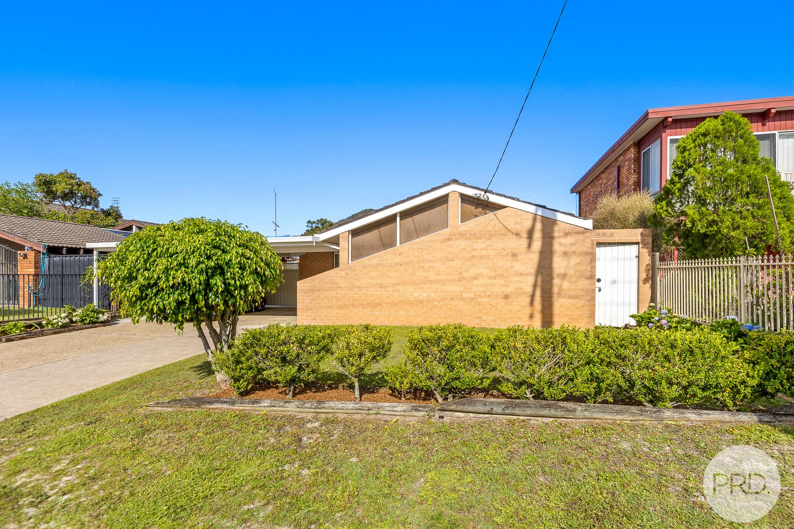 37 Government Road SHOAL BAY 23