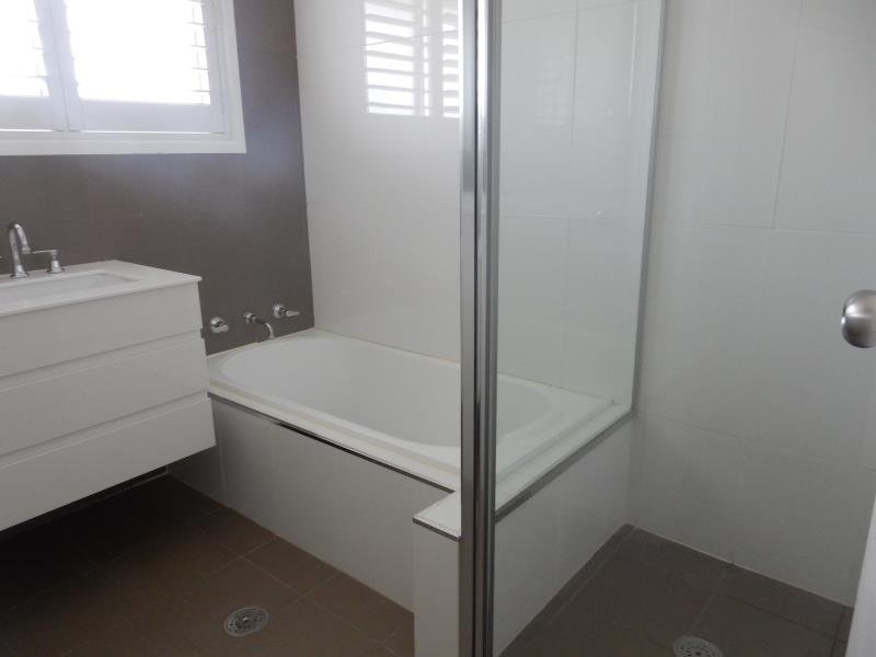 37 Graham Street TAMWORTH 6