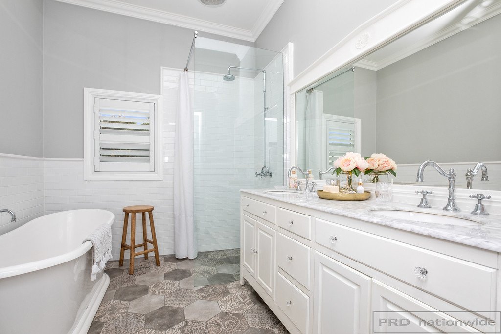 37 Green Street TELARAH 9