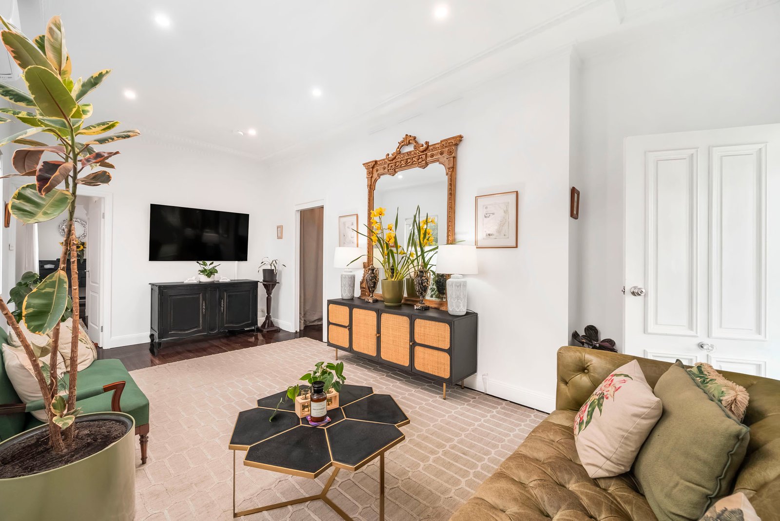 37 Green Street TELARAH 6