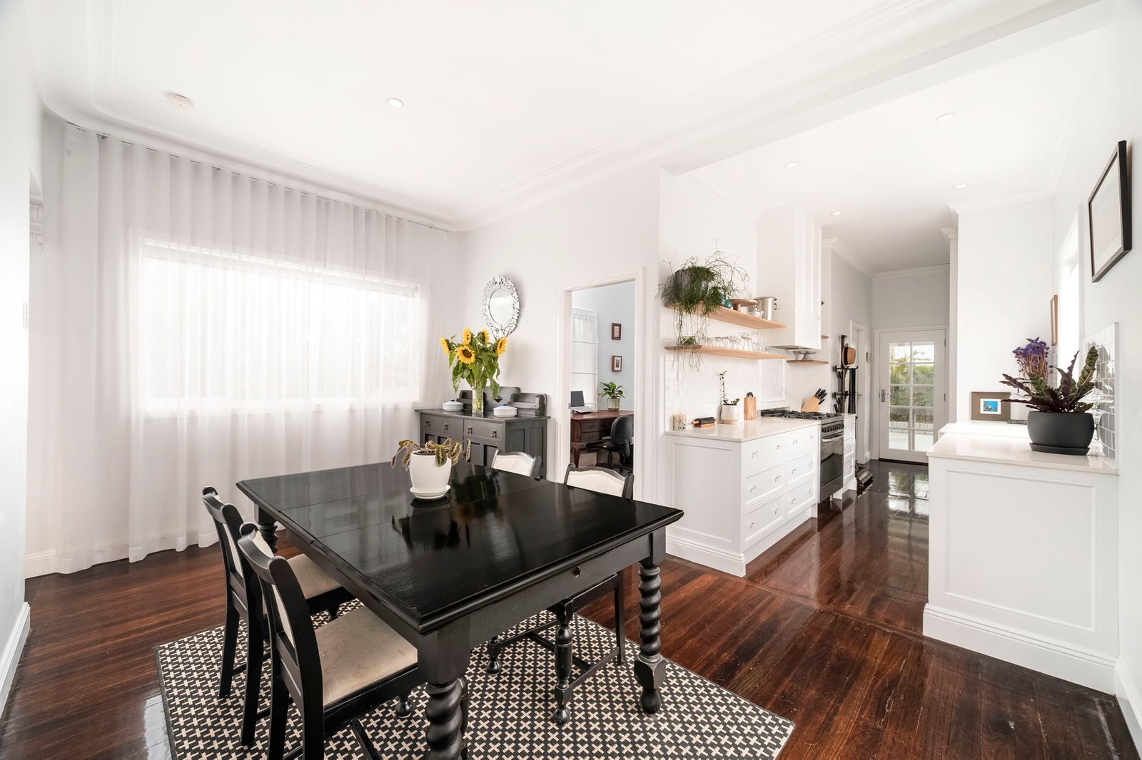 37 Green Street TELARAH 8