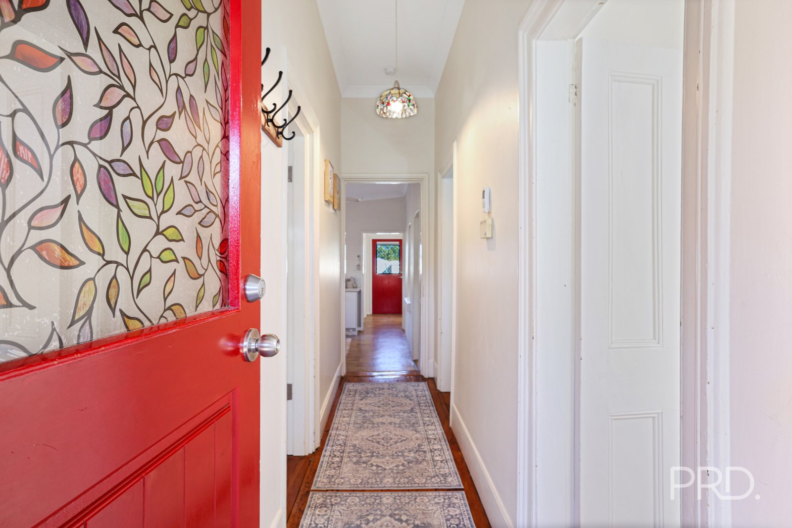 37 Griffin Avenue TAMWORTH 4