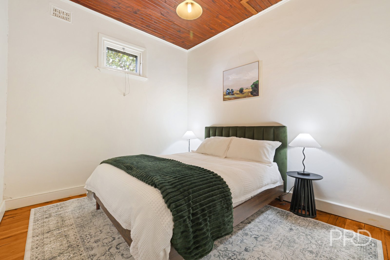 37 Griffin Avenue TAMWORTH 14