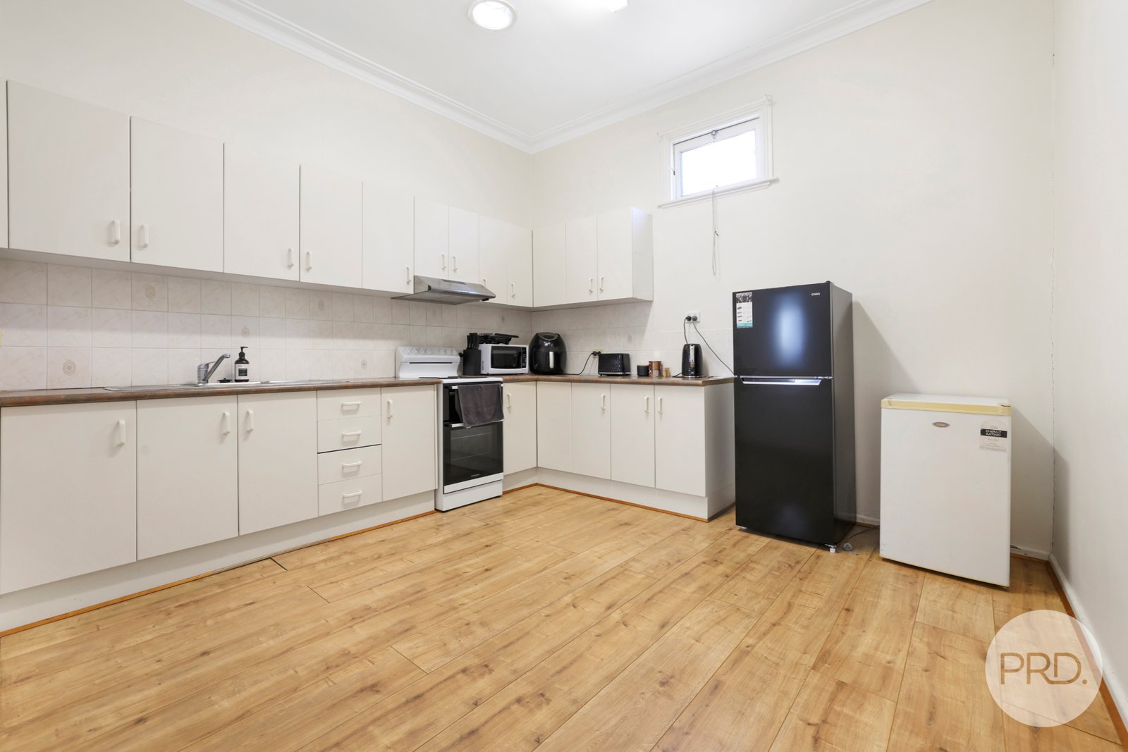 37 Griffin Avenue TAMWORTH 12