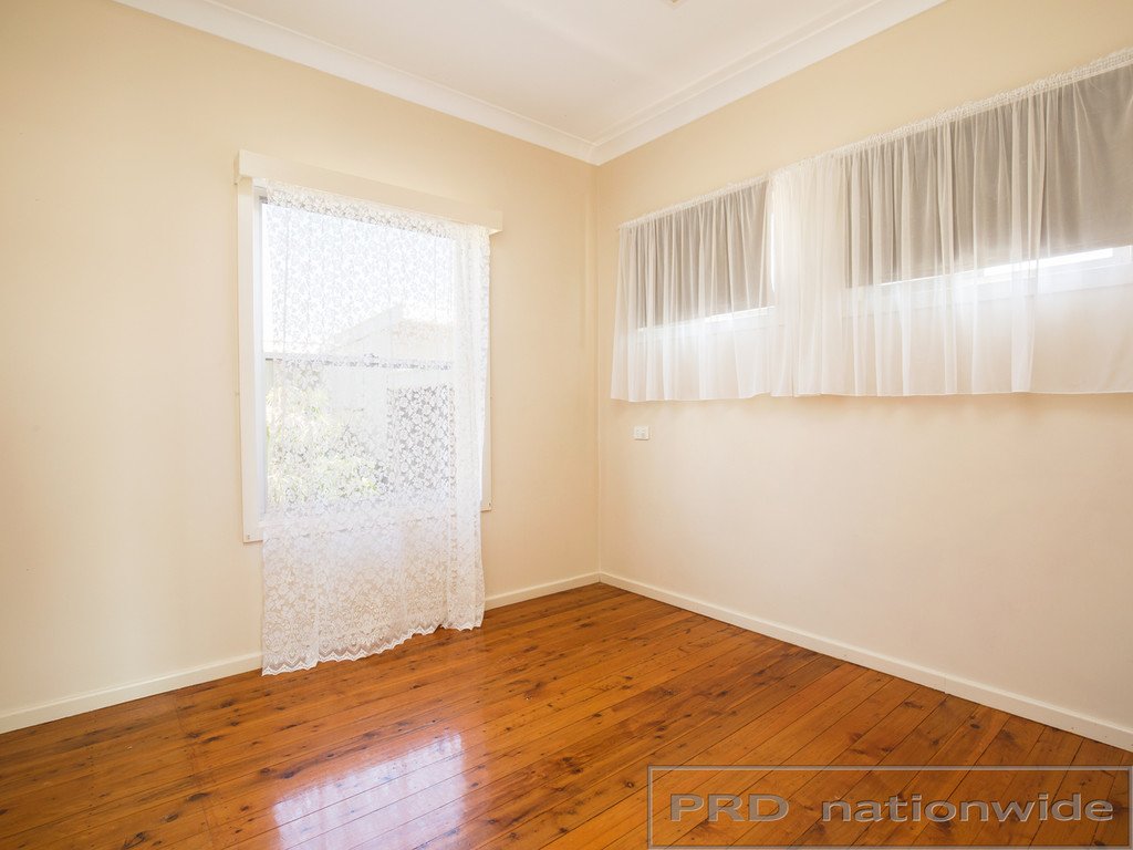 37 Hawthorne Street BERESFIELD 11