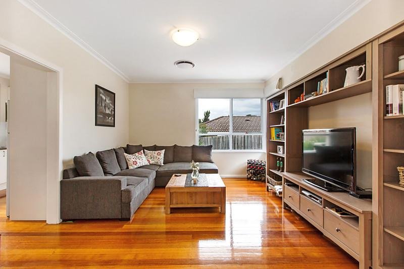 Gallery: 3/7 Heather Grove