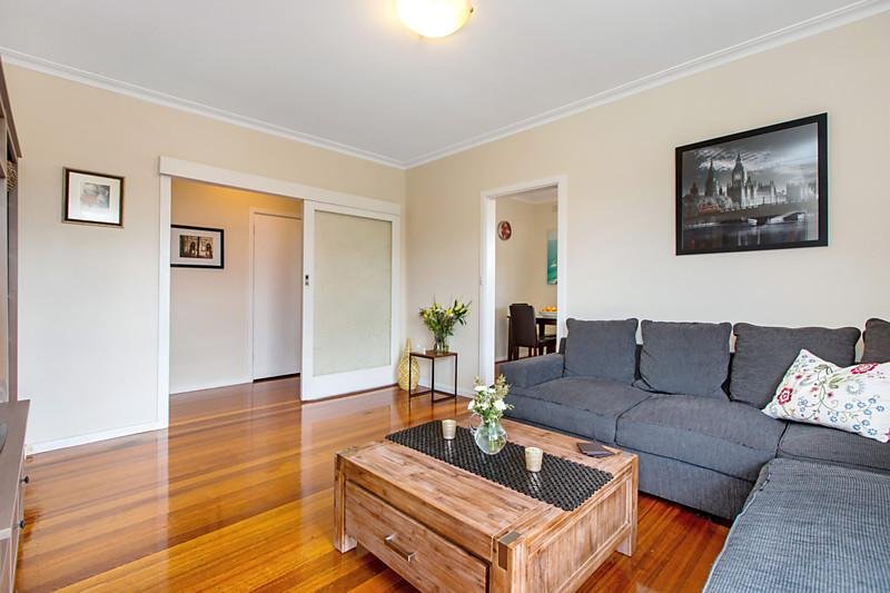 Gallery: 3/7 Heather Grove