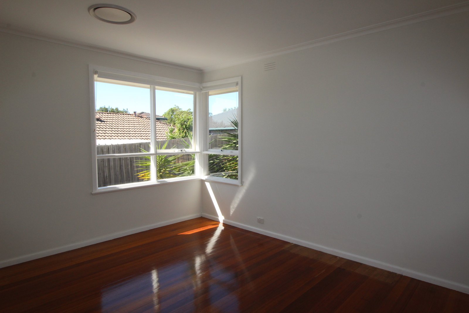 Gallery: 3/7 Heather Grove