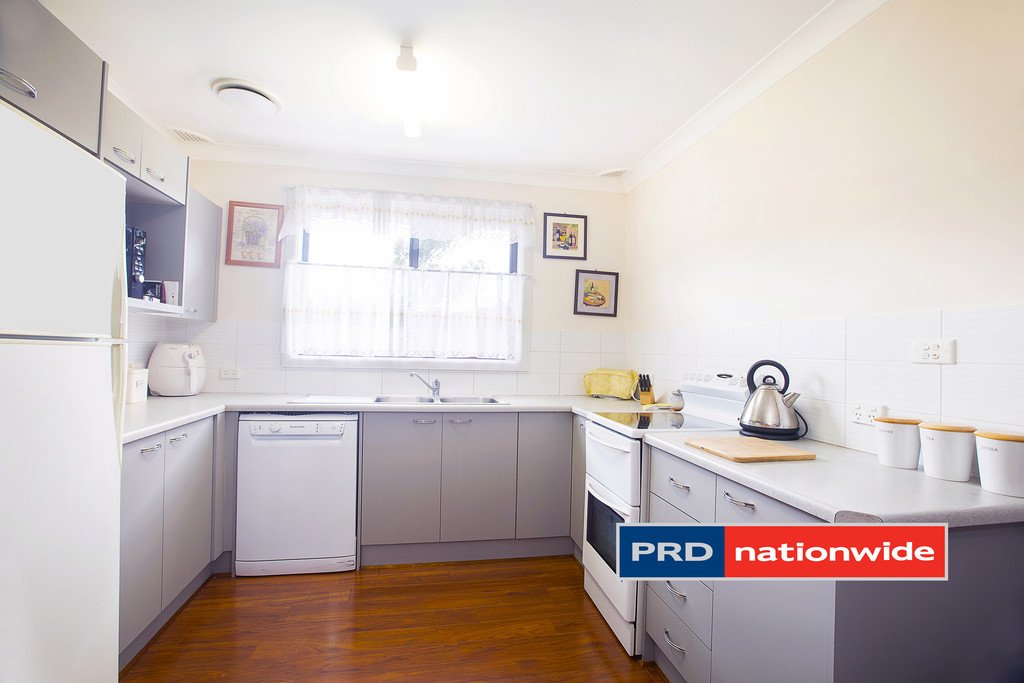 37 Herbert Street CAMBRIDGE PARK 4