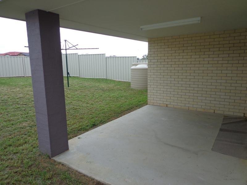 37 Higgins Lane TAMWORTH 8