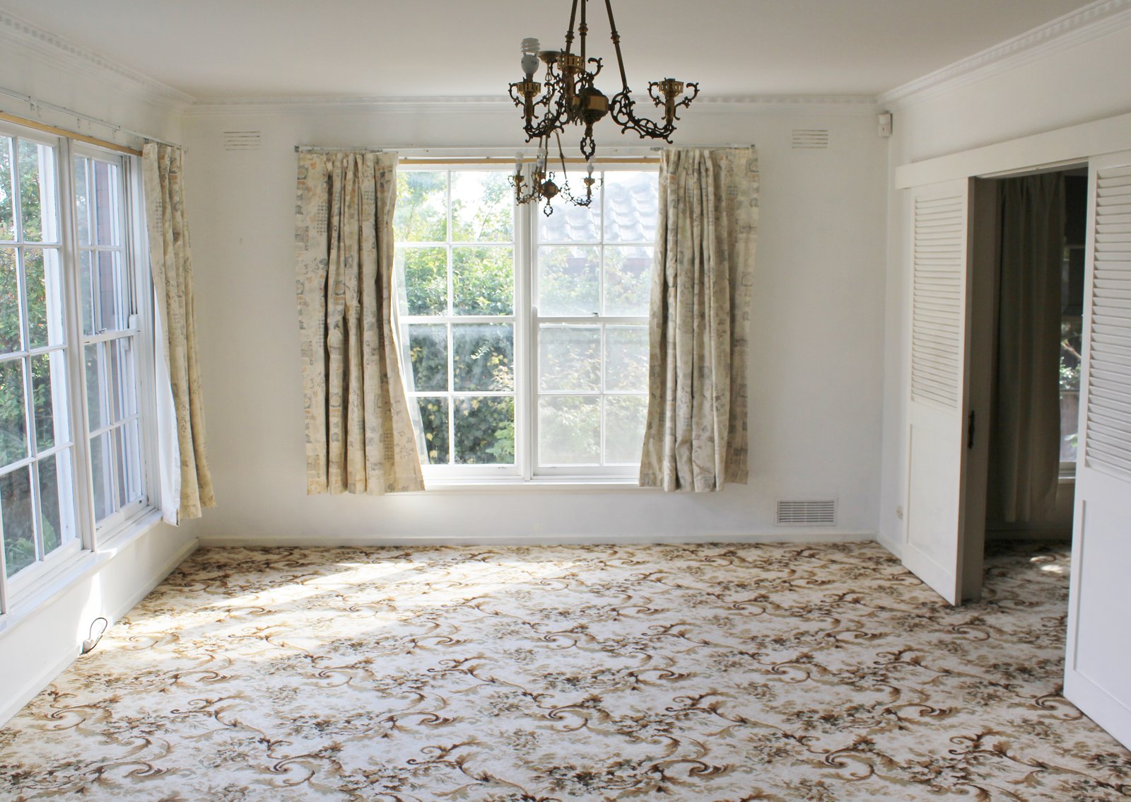 Gallery: 37 Hillside Road