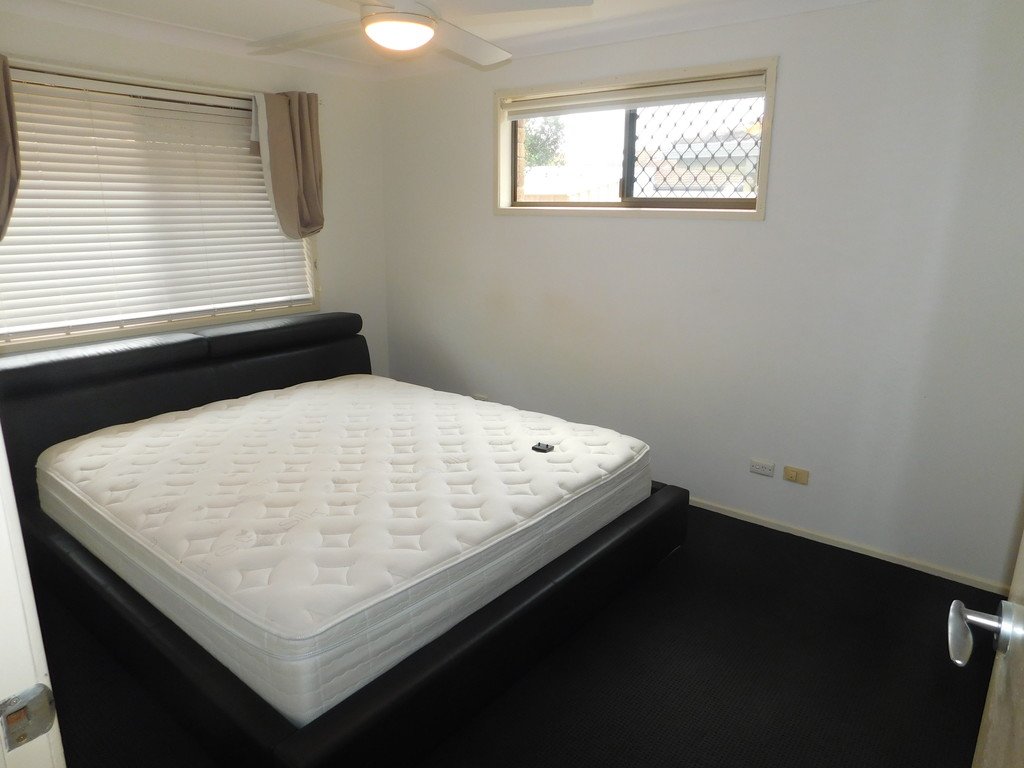 3/7 Hillstar Avenue BURLEIGH WATERS 7