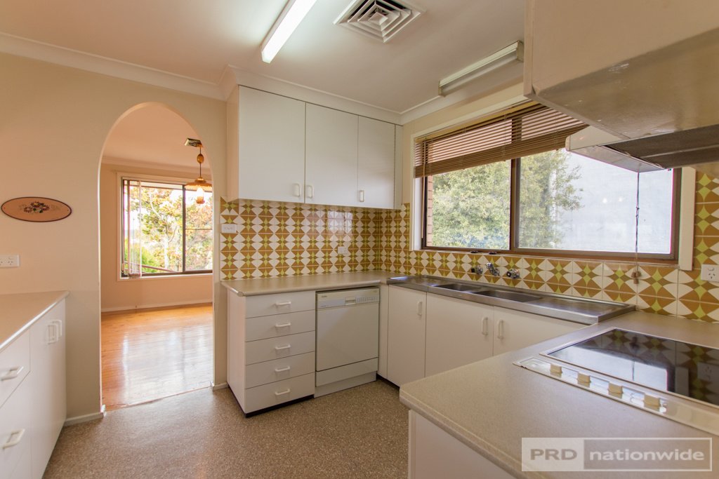 37 Howick Street TUMUT 6