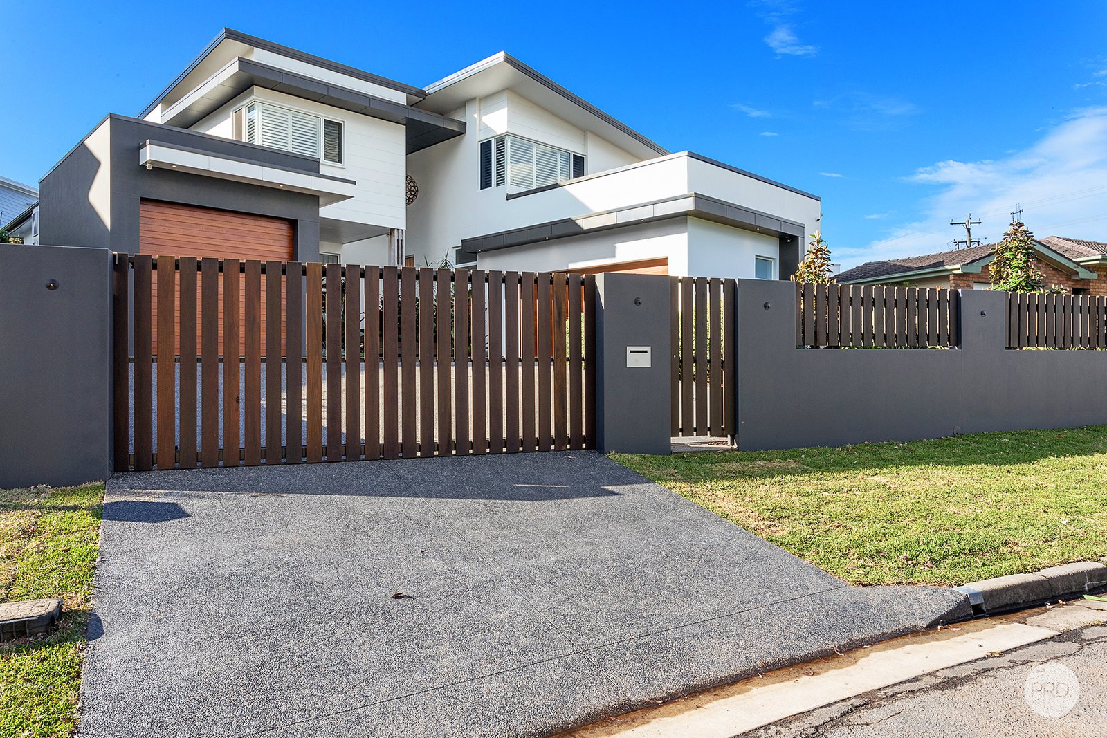 37 Irene Crescent SOLDIERS POINT 32