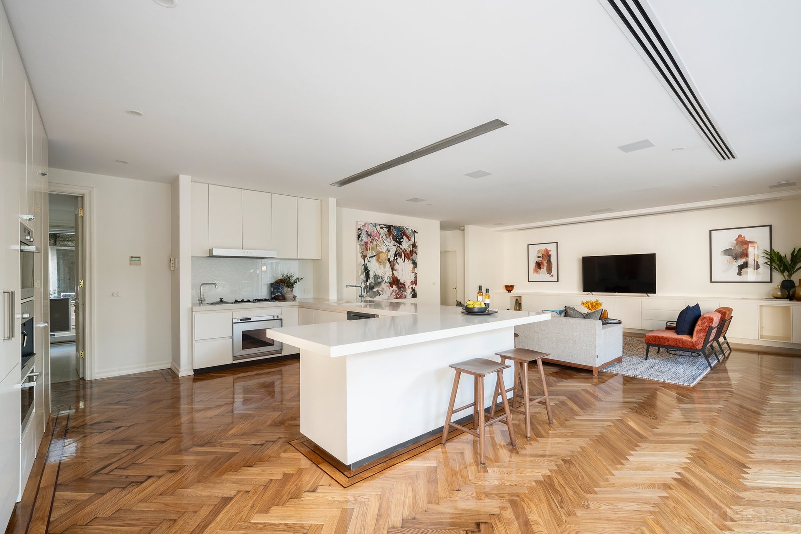 Real Estate and Property in 37 Irving Road, Toorak, VIC