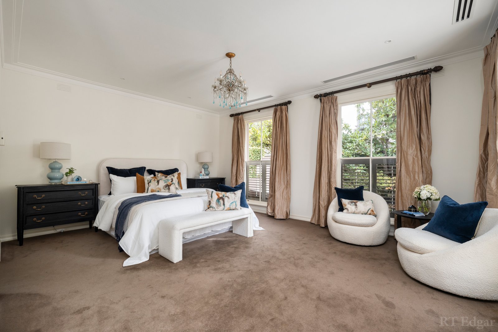 Real Estate and Property in 37 Irving Road, Toorak, VIC