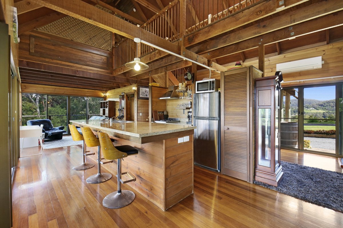 37 Jedda Street Tallebudgera 9