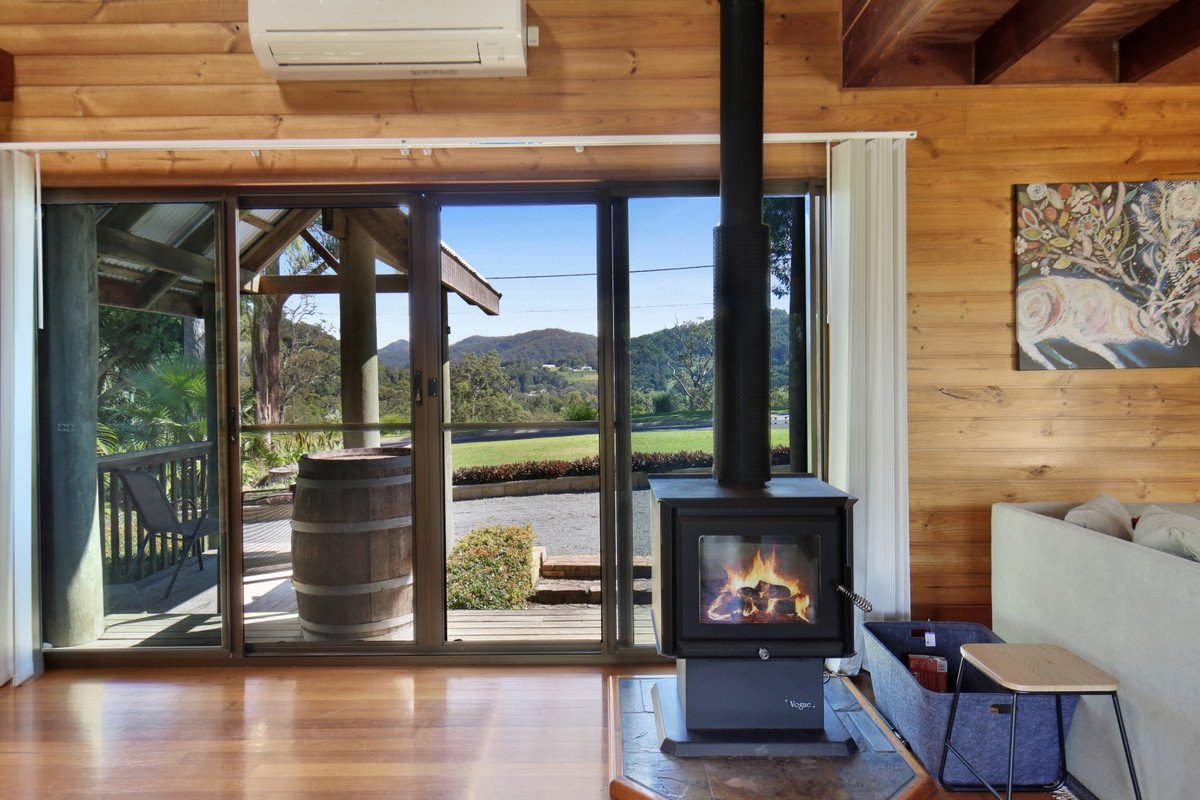 37 Jedda Street Tallebudgera 14