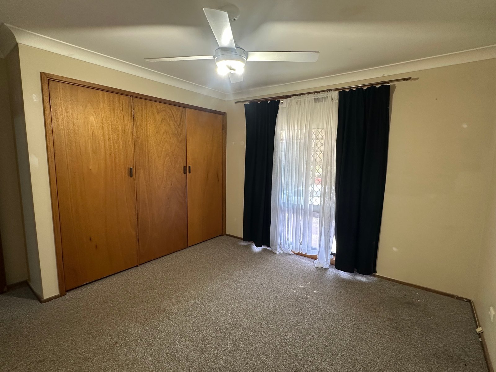 37 John Street SOUTH TAMWORTH 10